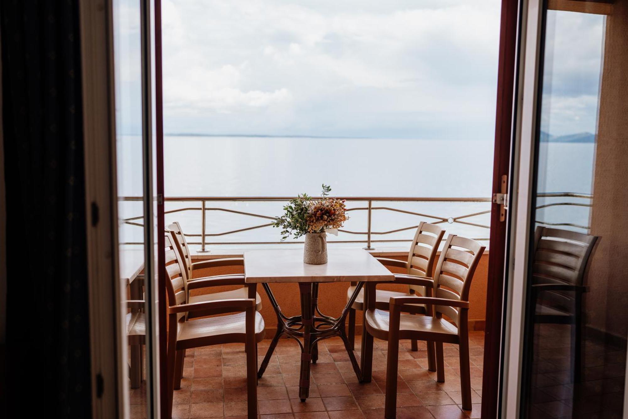 Apartmaji Punta Lägenhet Veli Lošinj Exteriör bild